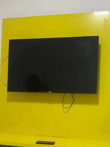 Televisão AOC 43 polegadas