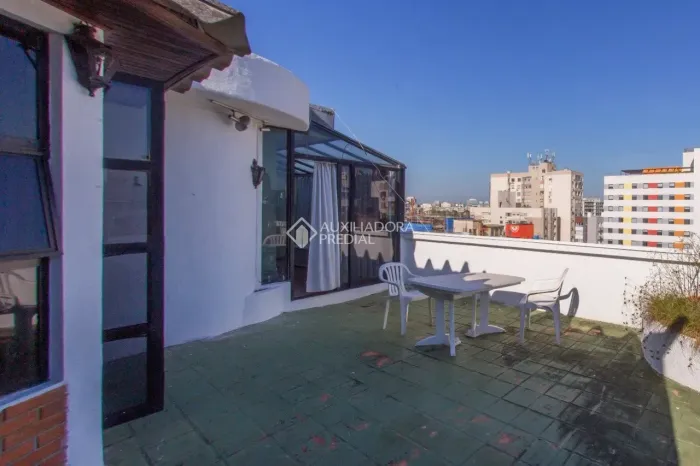 Apartamento/Cobertura com 2 quartos em Bom Fim - Porto Alegre - RS