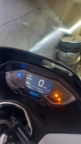 Honda PCX 2024 em Seperiba.