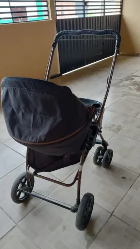 Carrinho galzareno usado poucas vezes
