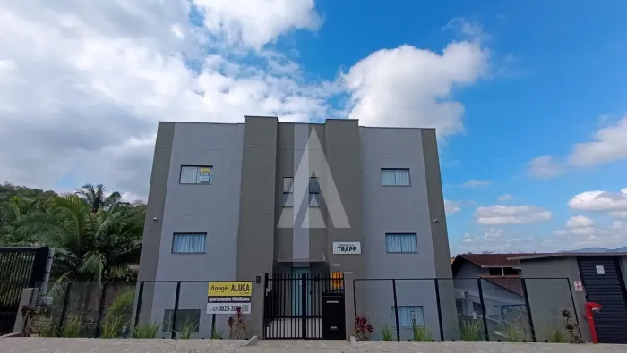 Apartamento mobiliado no bairro Bom Retiro.