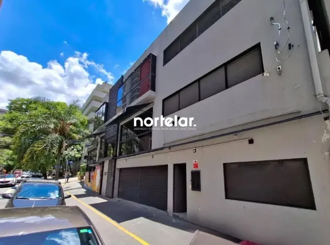PRÉDIO COMERCIAL À VENDA EM PERDIZES | ESQUINA E ACESSO POR DUAS RUAS IDEAL PARA GASTRONO