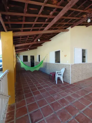 Imóvel para venda possui 80 metros quadrados com 3 quartos em Centro - Beberibe - CE