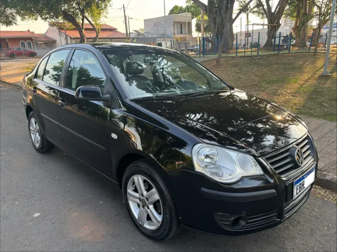 Volkswagen Polo Sedan 1.6 MI Total Flex 8V 4P 2009