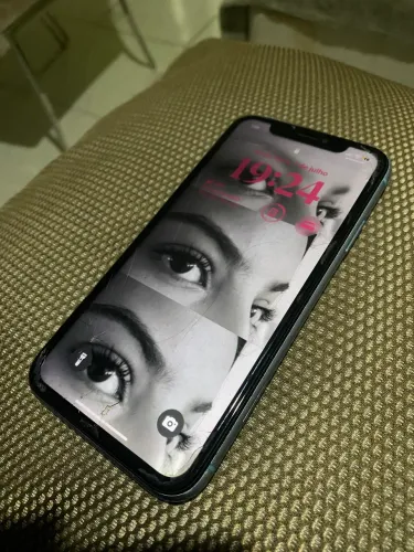iPhone XR 64Gb