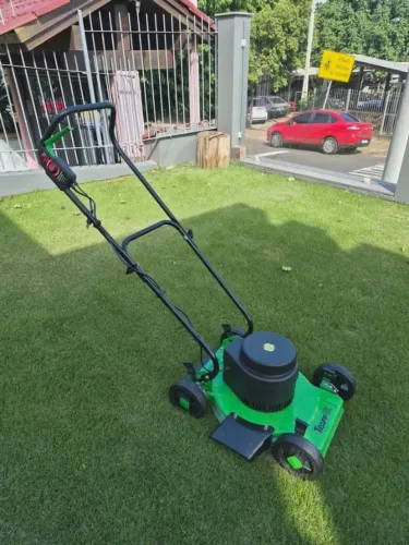 Cortador de grama