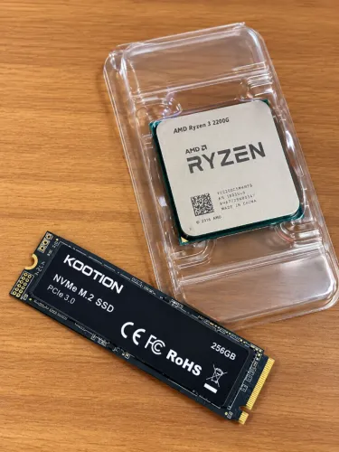 Ryzen 3 2200G + SSD NVMe 256GB M.2