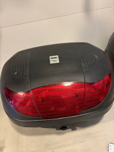 Baú pro tork 45L usado