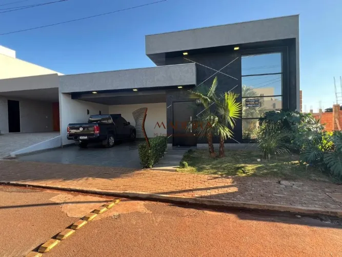 VENDE-SE CASA NO CONDOMÍNIO OURO VERDE EM SARANDI-PR
