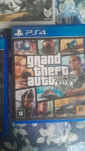 Gta 5 junto com dark souls por 210 reais