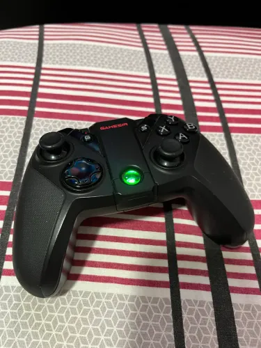 Controle Gamesir g4 pro 