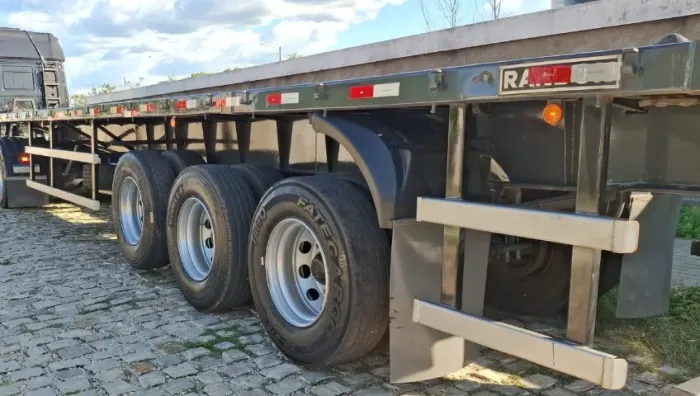 CARRETA RANDON PORTA CONTAINER/GRADE