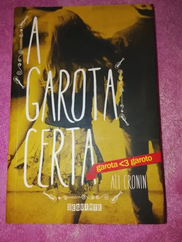 livro a garota certa de ali cronin
