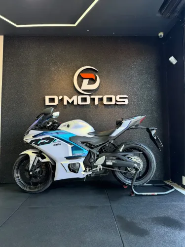 YAMAHA R3 CONECT - 2026 - EXCLUSIVA