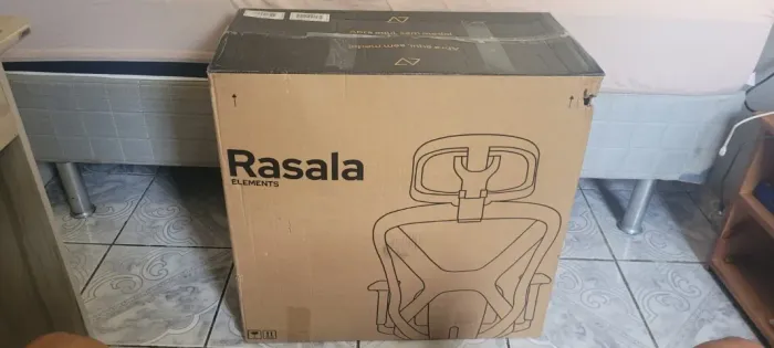 Cadeira Ergonômica de escritório Elements Rasala - Preto - Lacrada na caixa