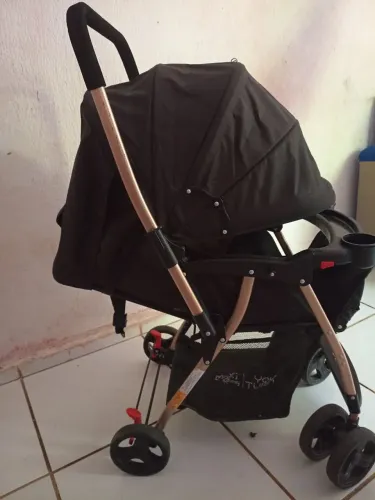 Carrinho de bebê