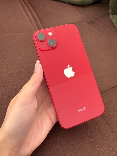 iPhone 13