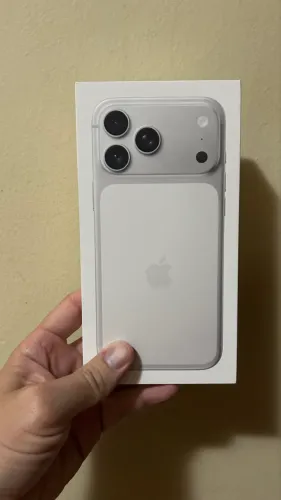 iPhone 17 Pro Max 256gb LACRADO 