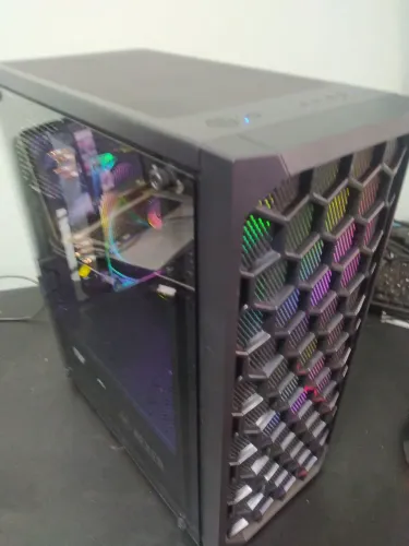 Workstation Xeon 8/16 16gb. R$1100
