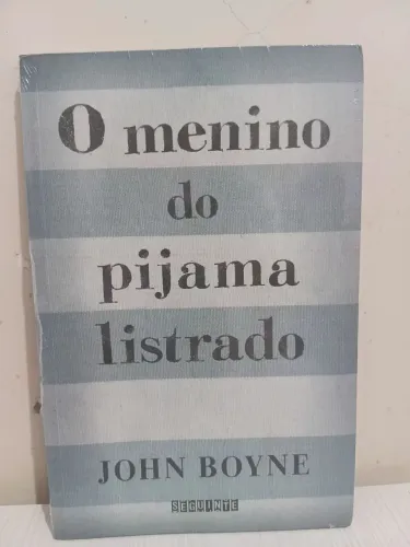 Livro " O Menino do Pijama Listrado "