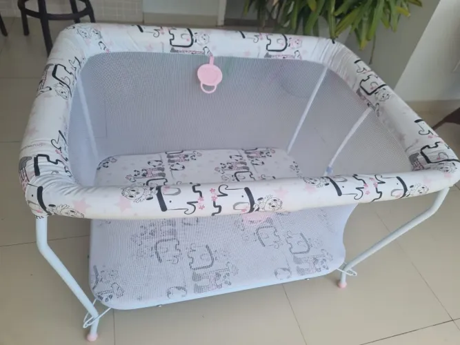 Cercado para bebês usado
