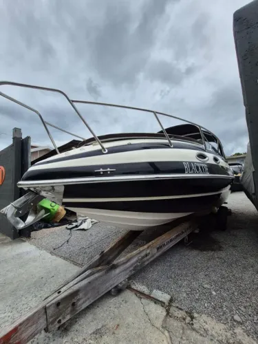 Lancha Evolve 270 ano 2013 com motor Mercruiser 4.5 ano 2025