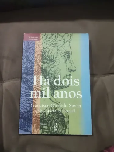 Livro Há dois mil anos 