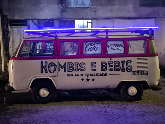 Volkswagen Kombi Standard/ Luxo/ Serie Prata 1996