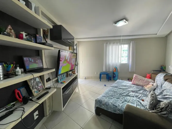 Apartamento para venda tem 78 metros quadrados com 2 quartos em Centro - Guarapari - ES