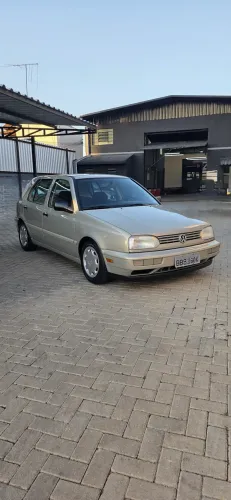 Volkswagen Golf GL 1.8/ 2.0i 4P 1997