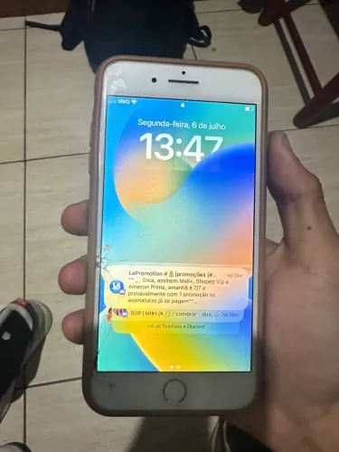 iPhone 8 Plus