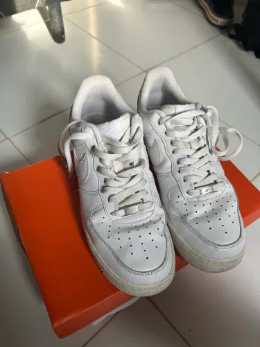 Tenis Nike Air Force Original 41