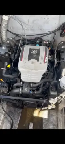 Mercruiser 350 c/ Rabeta Bravro III