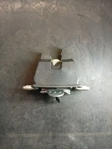 Fechadura Porta Mala Volkswagen Gol 2009 A 2017 Original