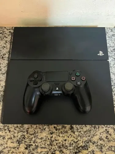 ? PS4 + 2 Controles + Jogos Digitais
