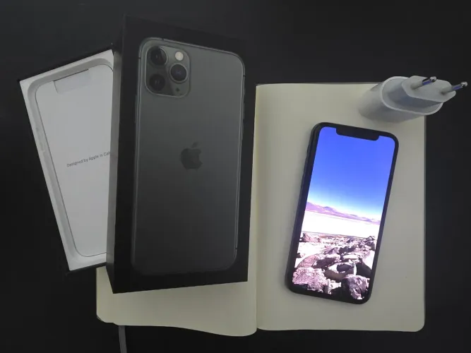 Iphone 11 pro 64gb verde meia noite