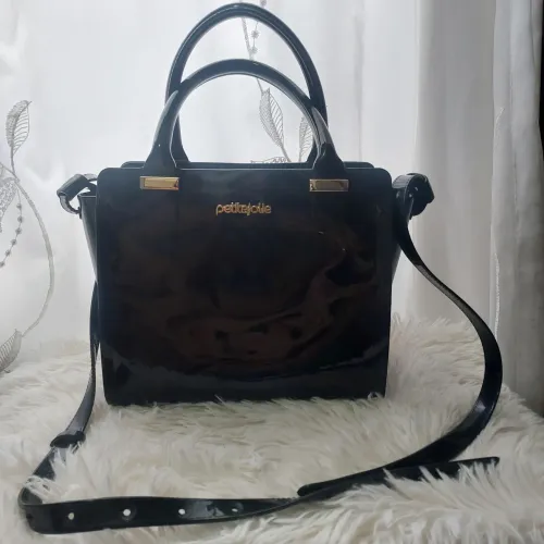 Bolsa Petite Jolie Preta