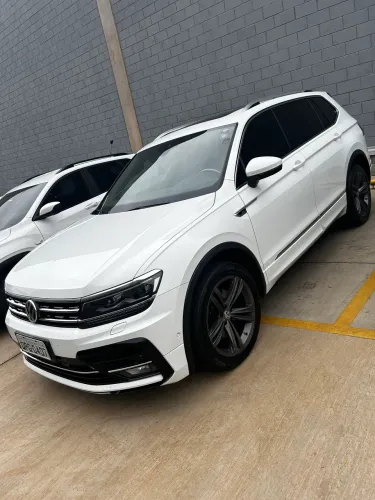 Volkswagen Tiguan Allspac R-line 350 TSI 2.0 4X4 2018