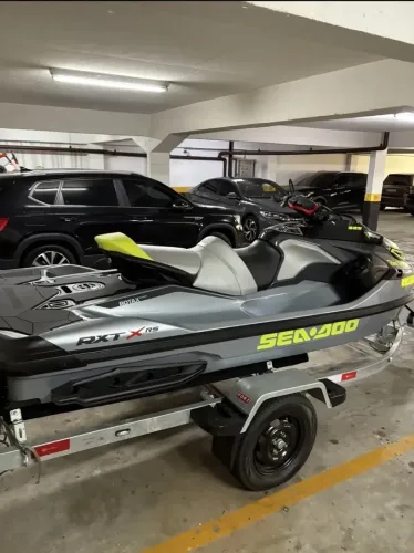 Vende-se jet-ski sea-doo 2024