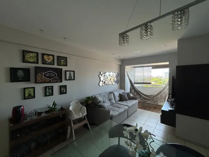 Vendo Apartamento 3 Quartos com Suíte Ed. Solaris, Poço