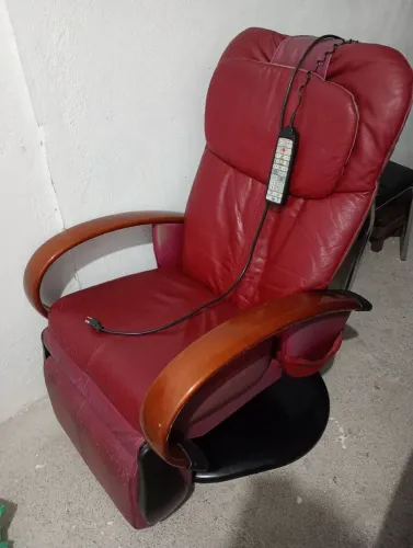 Poltrona massageadora, leia a descrição!