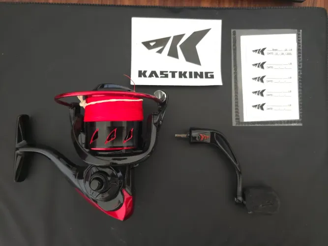 Molinete Kastking Sharky III 4000 novo nuca usado
