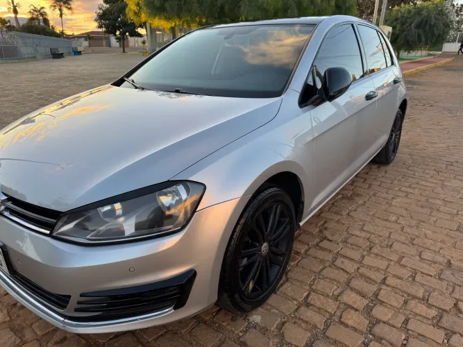 Volkswagen Golf Highline 1.4 TSI 140cv Mec. 2014
