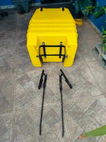 Trilho , suporte e bau