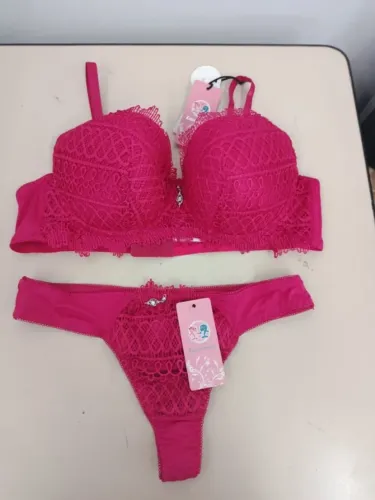Conjunto Lingerie Sensual Completo Sutiã Com Bojo Alças Reguláveis Calcinha Fio Dental
