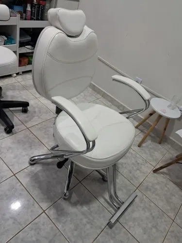 Cadeira hidráulica para maquiagem +mocho 