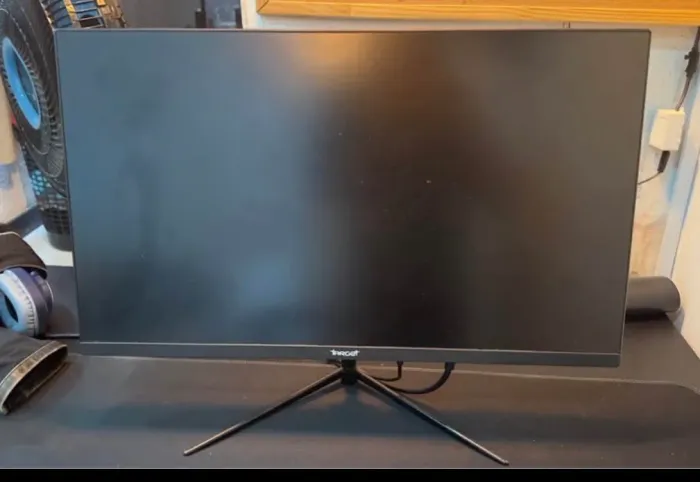 Monitor target