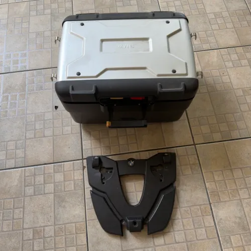 Baú original BMW para GS 1200 ou 1250 (com suporte)