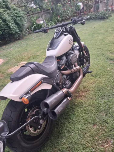Harley-Davidson Fat Bob 114 / 2019 - 1.868 cilindradas.