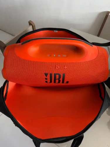 JBL BOMBOOX 4